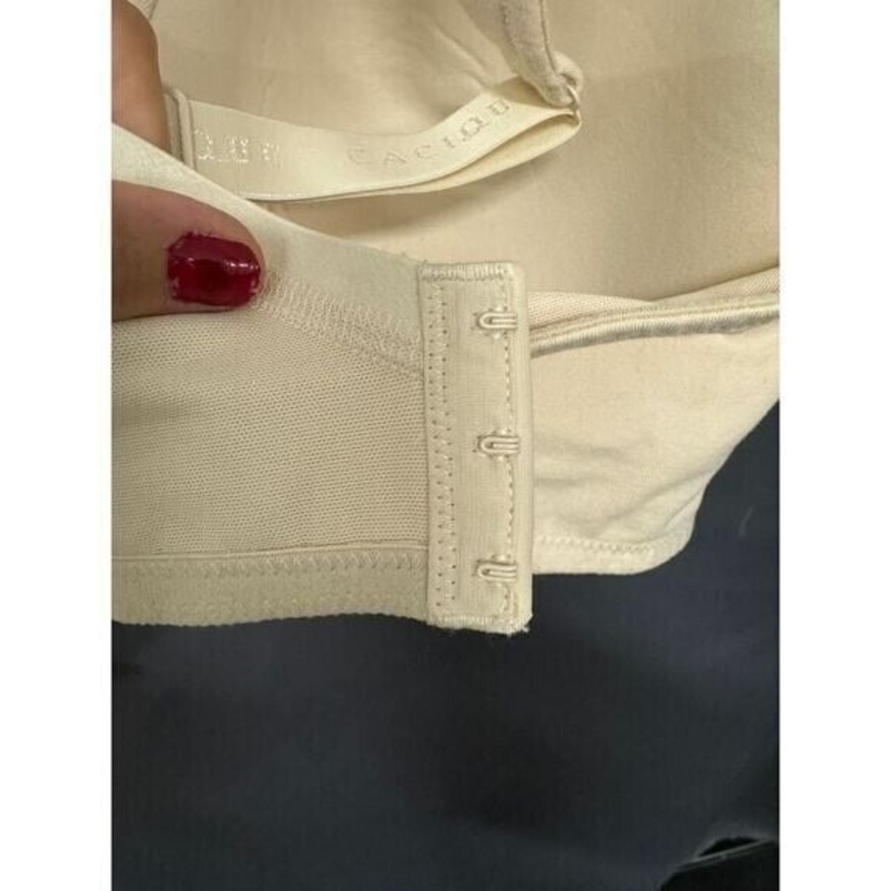 Cacique Underwire Light Padding Size 42DVERY SOFT - Picture 9 of 10